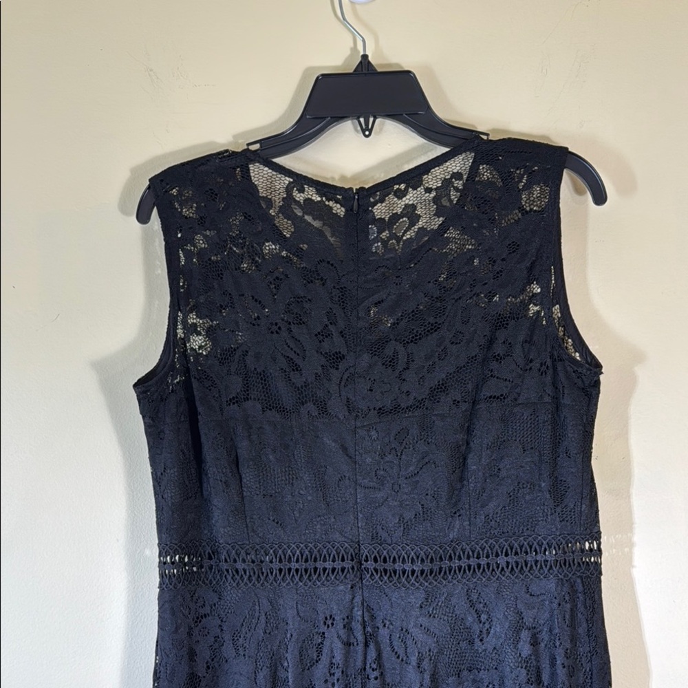 ALLANDWELL Dress Black Lace Midi Sleeveless High Low in Size XL NWT - Picture 10 of 15